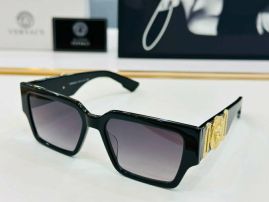 Picture of Versace Sunglasses _SKUfw56969978fw